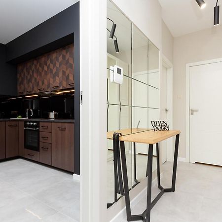Awangarda Apartment Warsaw Ochota By Renters Prestige Экстерьер фото