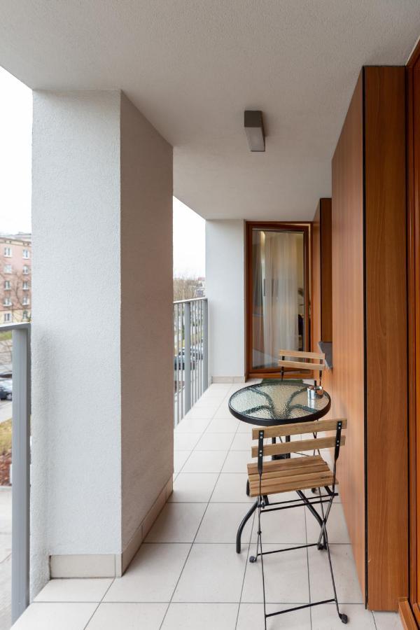 Awangarda Apartment Warsaw Ochota By Renters Prestige Экстерьер фото